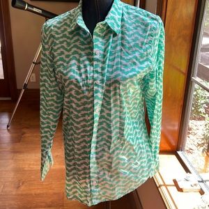 Great condition ladies button down